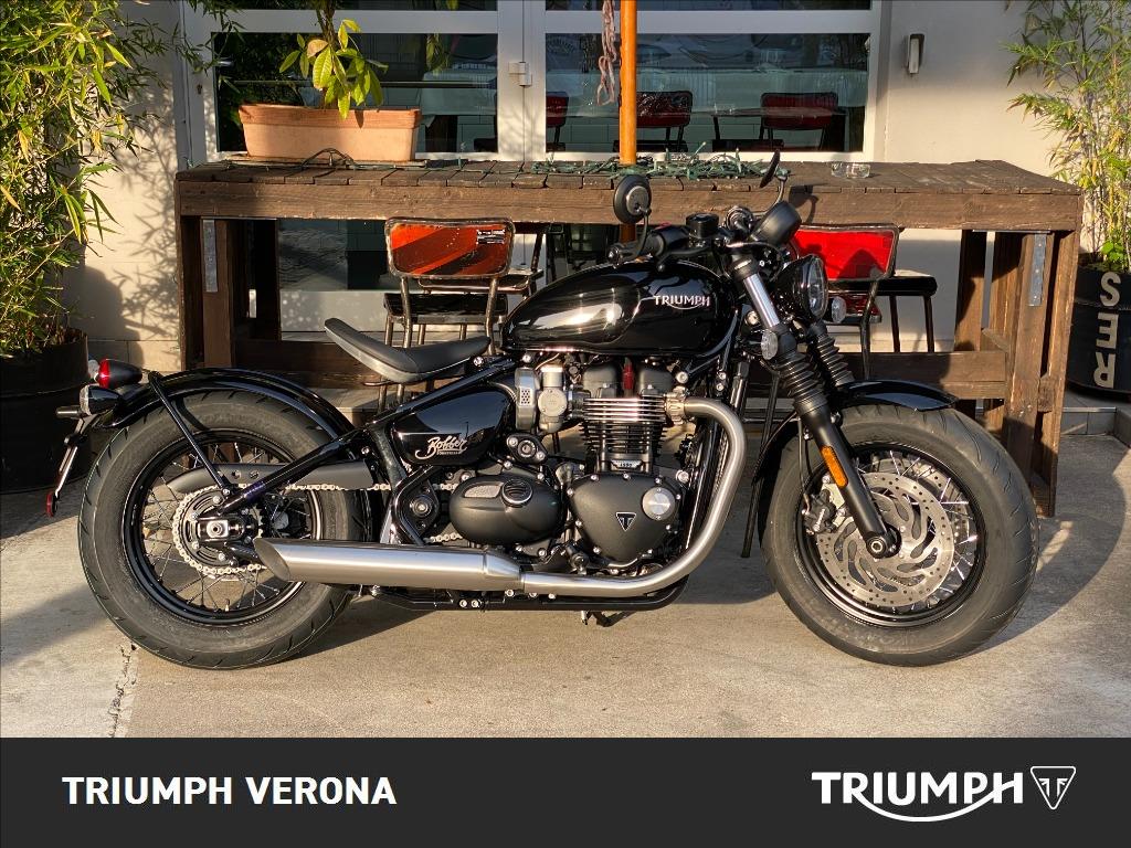 TRIUMPH Bonneville 1200 Bobber 