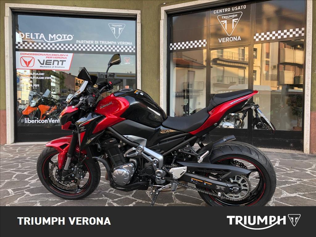 KAWASAKI Z 900 Performance