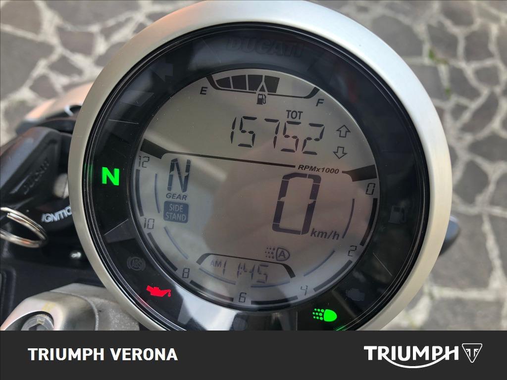 DUCATI Scrambler 800 Icon Orange