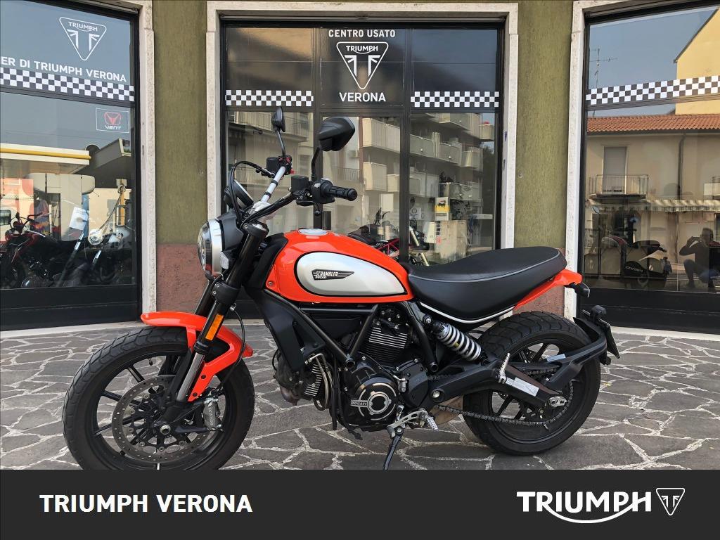 DUCATI Scrambler 800 Icon Orange