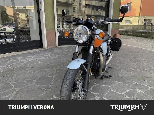 TRIUMPH Bonneville 900 T100 