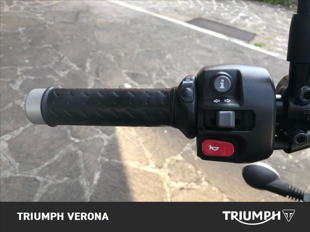 TRIUMPH Street Twin 900 