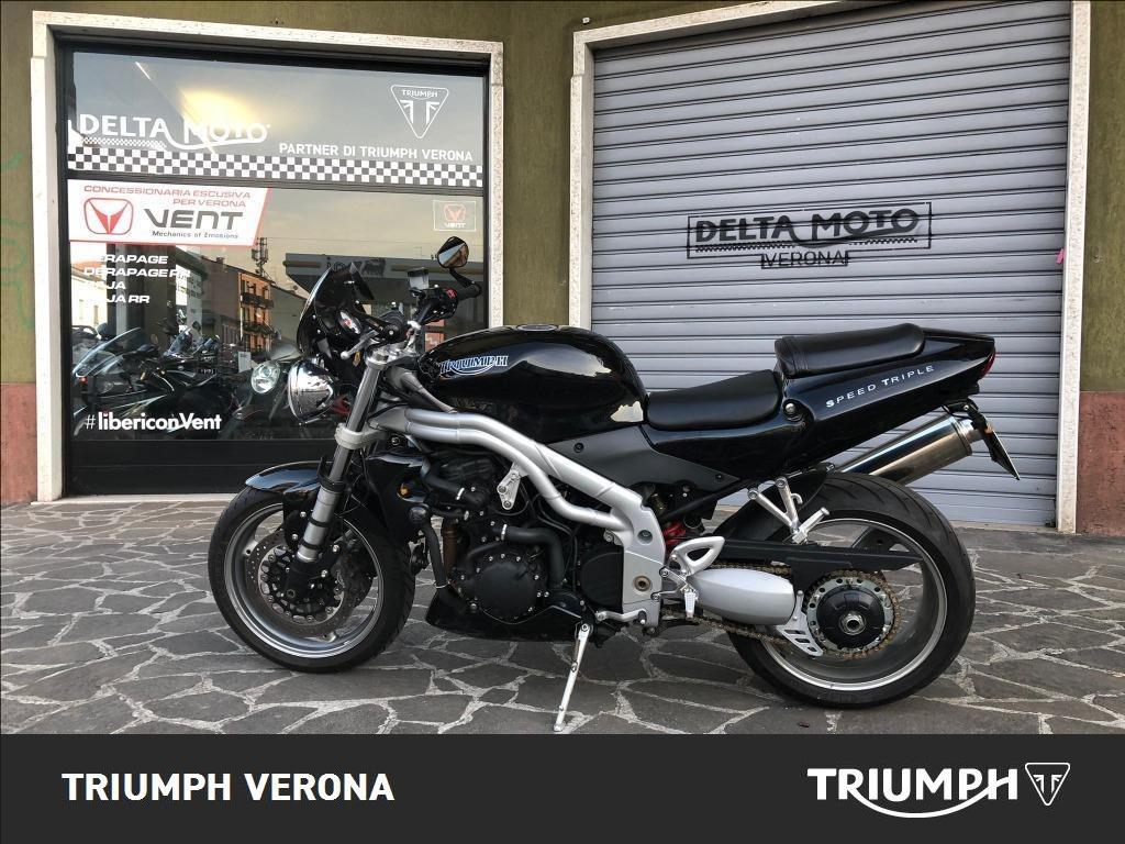 TRIUMPH Speed Triple 955 