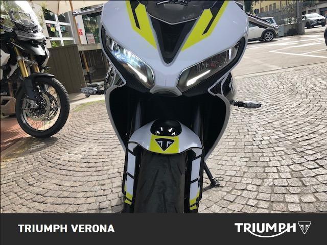 TRIUMPH Daytona 660 Abs
