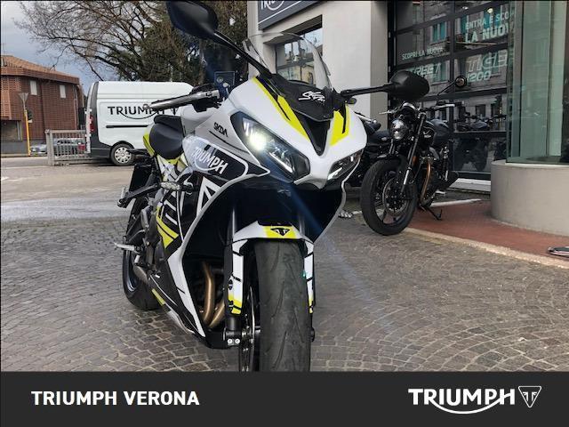 TRIUMPH Daytona 660 Abs