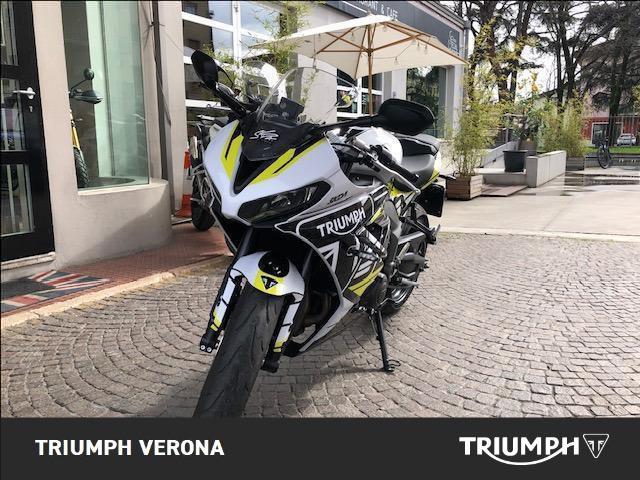 TRIUMPH Daytona 660 Abs