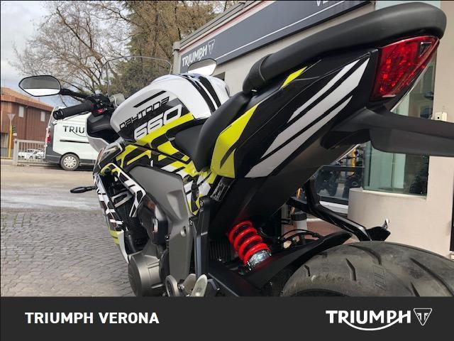 TRIUMPH Daytona 660 Abs