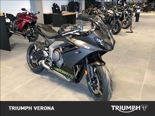 TRIUMPH Daytona 660 Abs