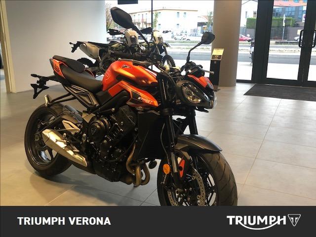 TRIUMPH Street Triple 765 R