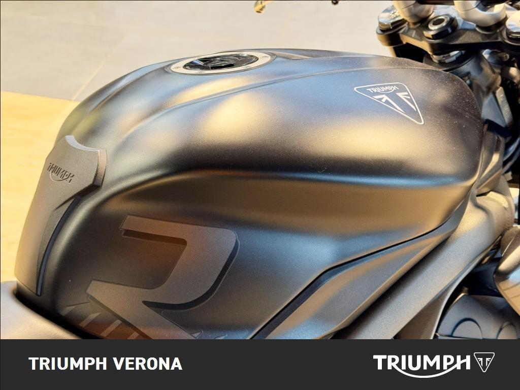 TRIUMPH Street Triple 765 R