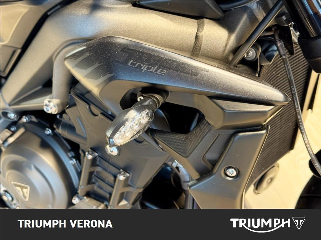 TRIUMPH Street Triple 765 R