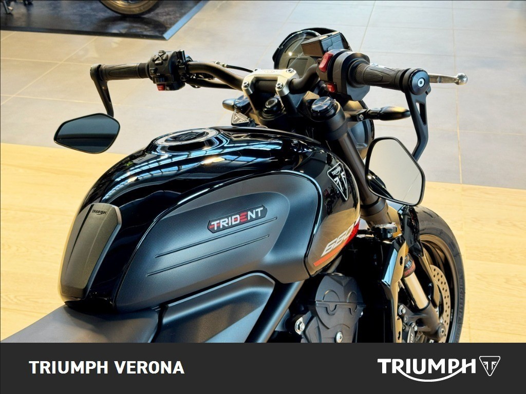 TRIUMPH Trident 660 Abs