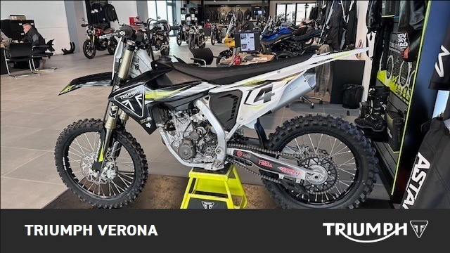 TRIUMPH TF 450 RC Abs