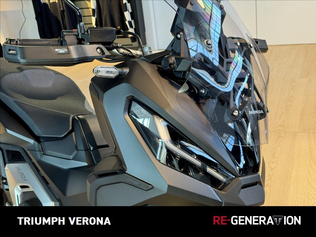 HONDA X-ADV 750 DCT Abs