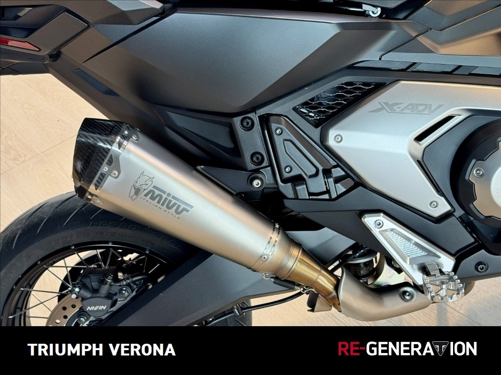 HONDA X-ADV 750 DCT Abs