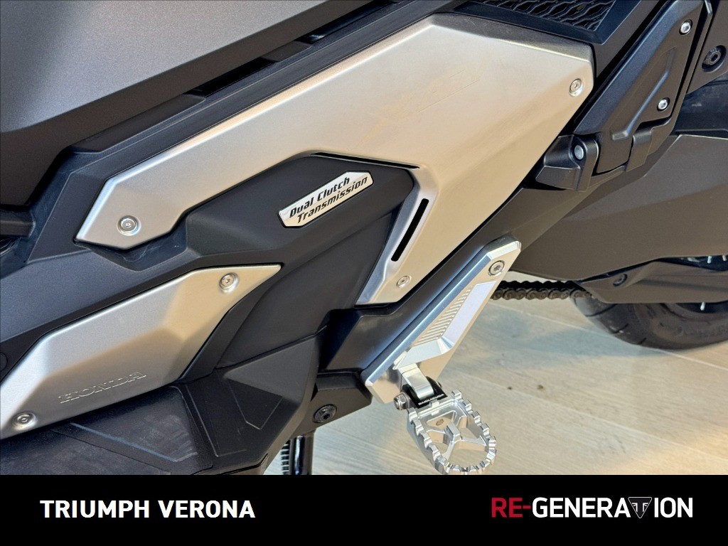 HONDA X-ADV 750 DCT Abs