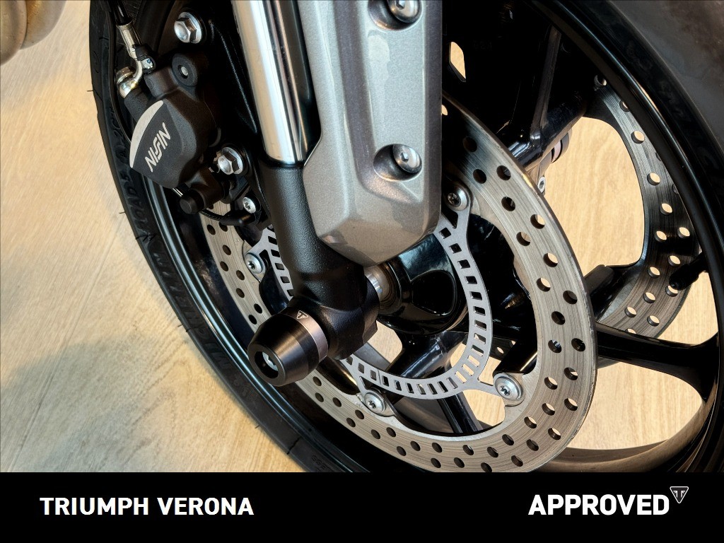 TRIUMPH Trident 660 dep.A2 Abs