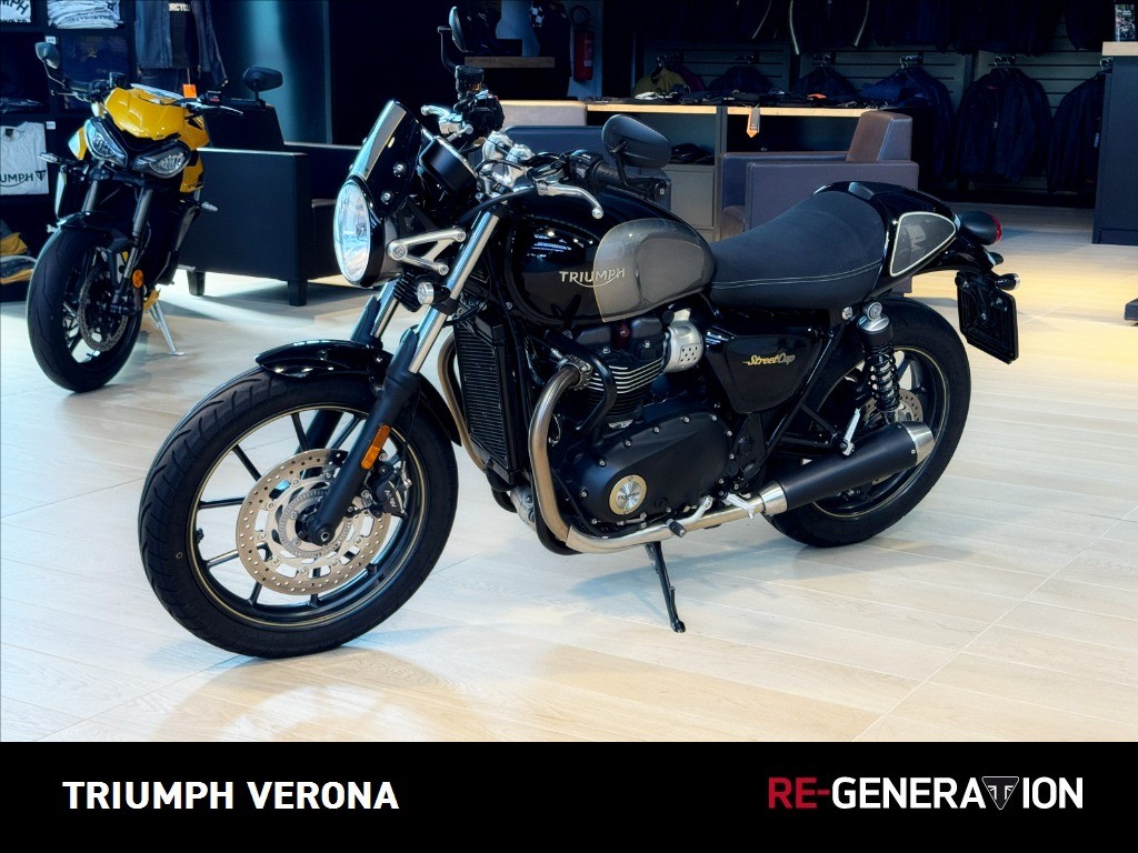 TRIUMPH Street Twin 900 