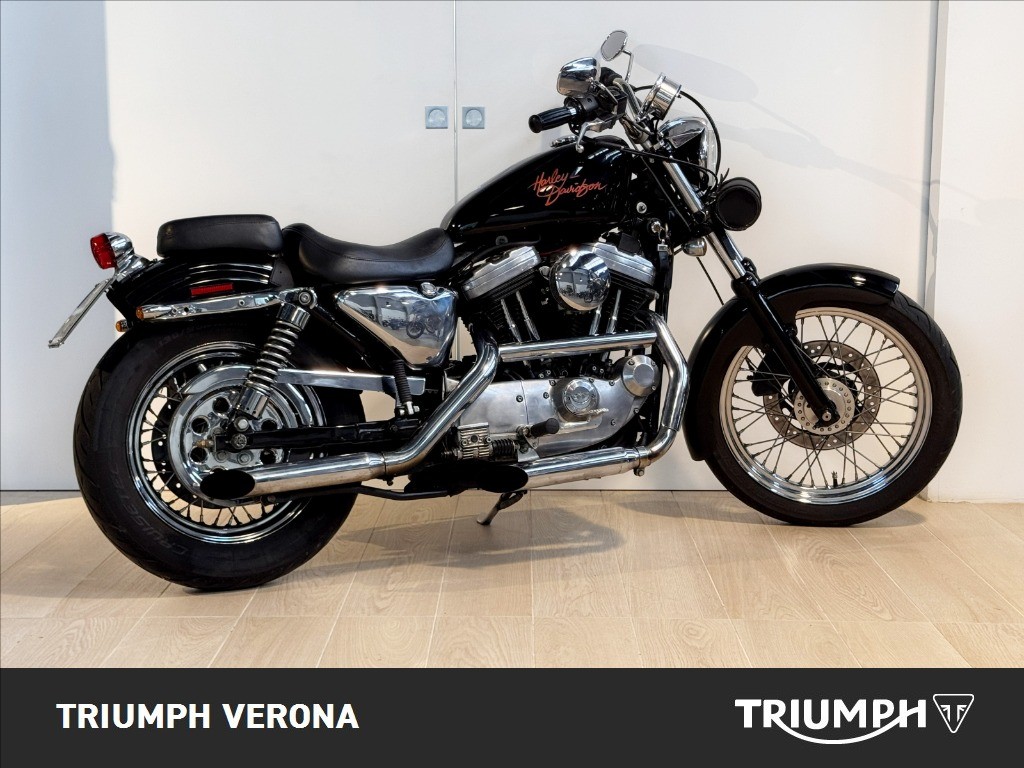 HARLEY-DAVIDSON 883 Sportster Standard